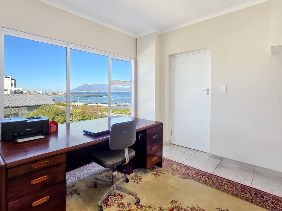 5 Bedroom Property for Sale in Bloubergstrand Western Cape